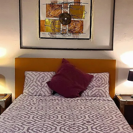 Good Sleep Loft شقة *
